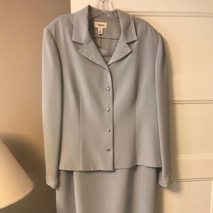 Mother of the bride suit